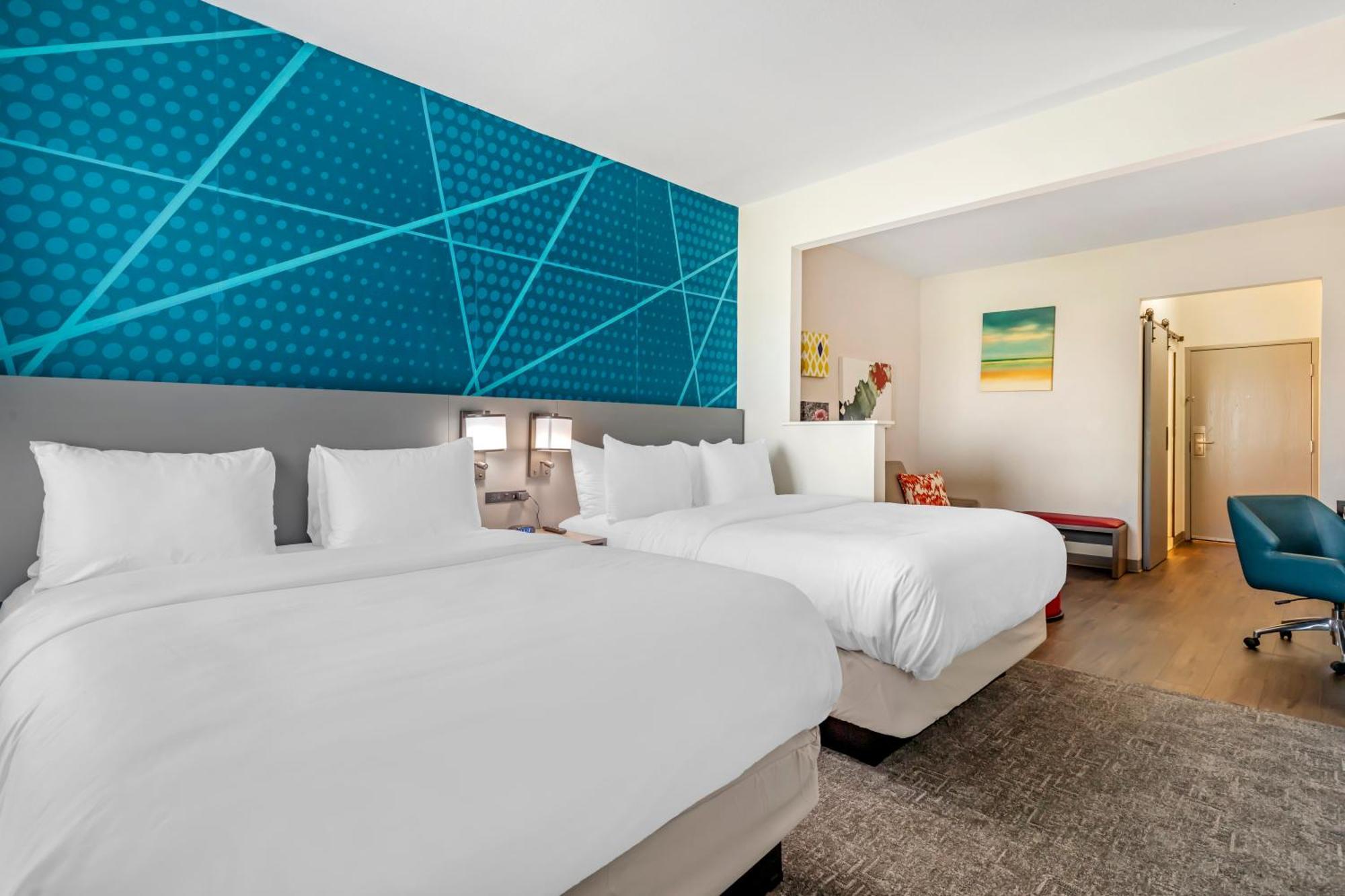 לארדו Comfort Suites מראה חיצוני תמונה