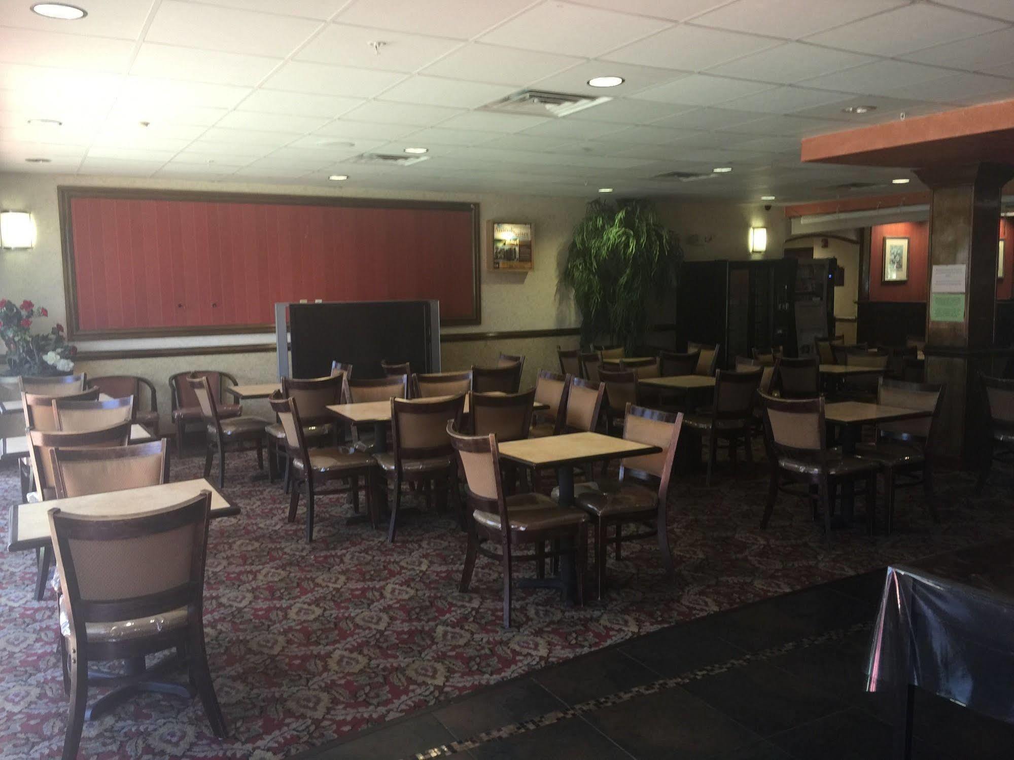 לארדו Comfort Suites מראה חיצוני תמונה